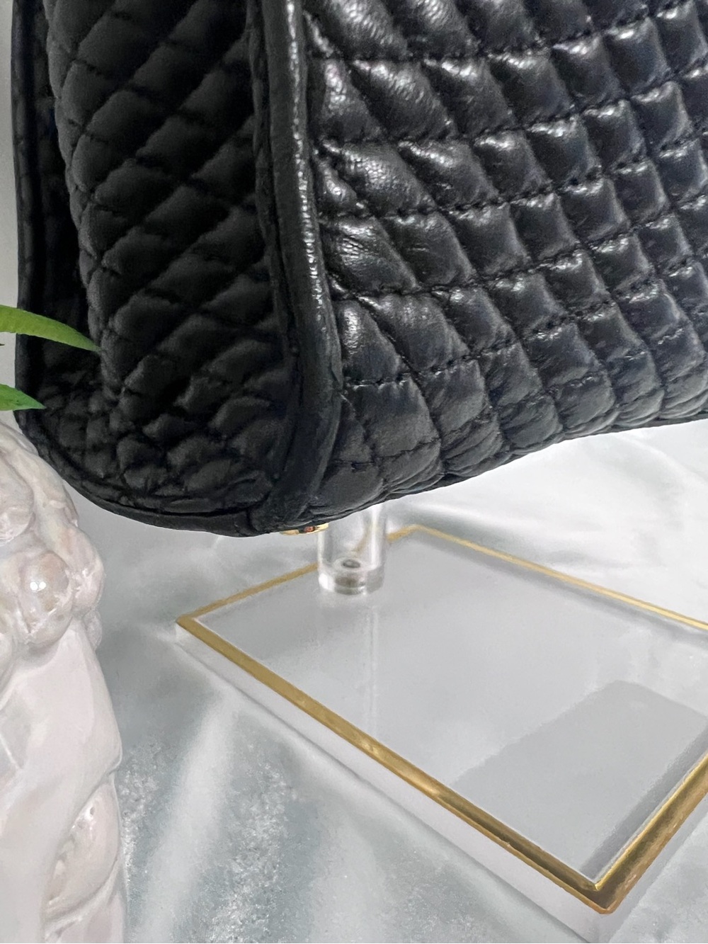 Preloved Vintage Bally Black Quilted Top-Handle Women's Bag with Gold Hardware - Picture 8 of 16